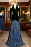 Black V-neck Long Sleeve Pleats Prom Dress