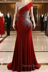 Burgundy Prom Dress Bodycon Velvet Long Formal Dress with Embroidered Beadings