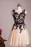Modern A-Line Jewel Knee Length Lace Homecoming Dress With Appliques