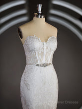 Wedding Dress With Shoes, Trumpet/Mermaid Sweetheart Court Train Tulle Wedding Dresses with Appliques Lace