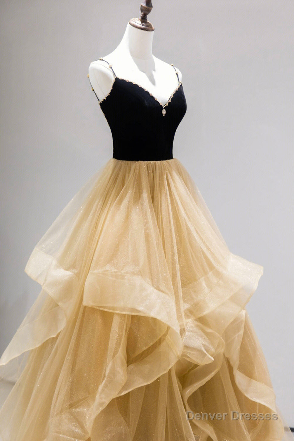 Black Straps V-Neck Layers Tulle Long Party Dresses, Glam Prom Dresses Main image