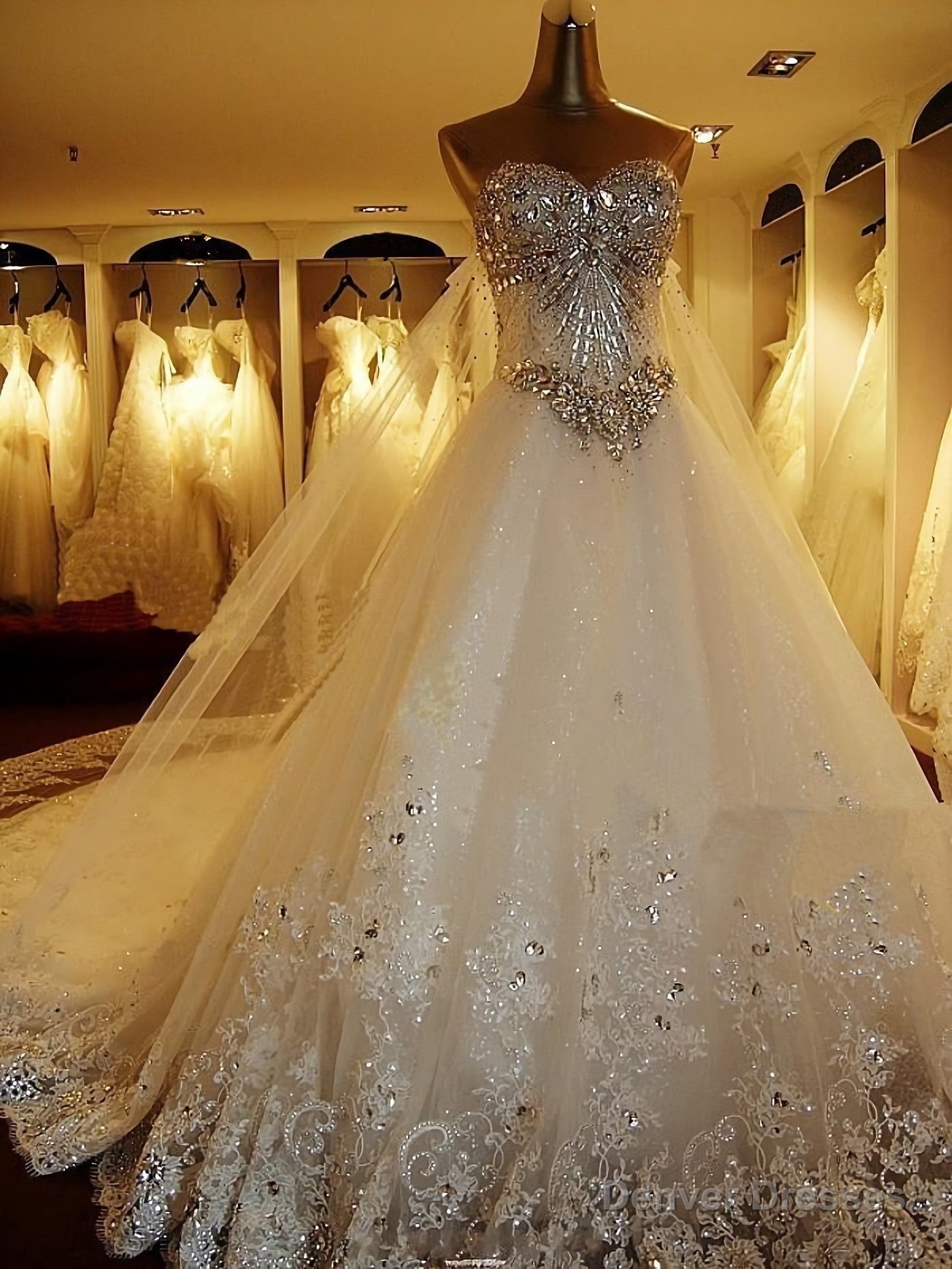 Rhinestone A Line Champagne Sweetheart Sleeveless Backless Applique Wedding Dresses Secondary image