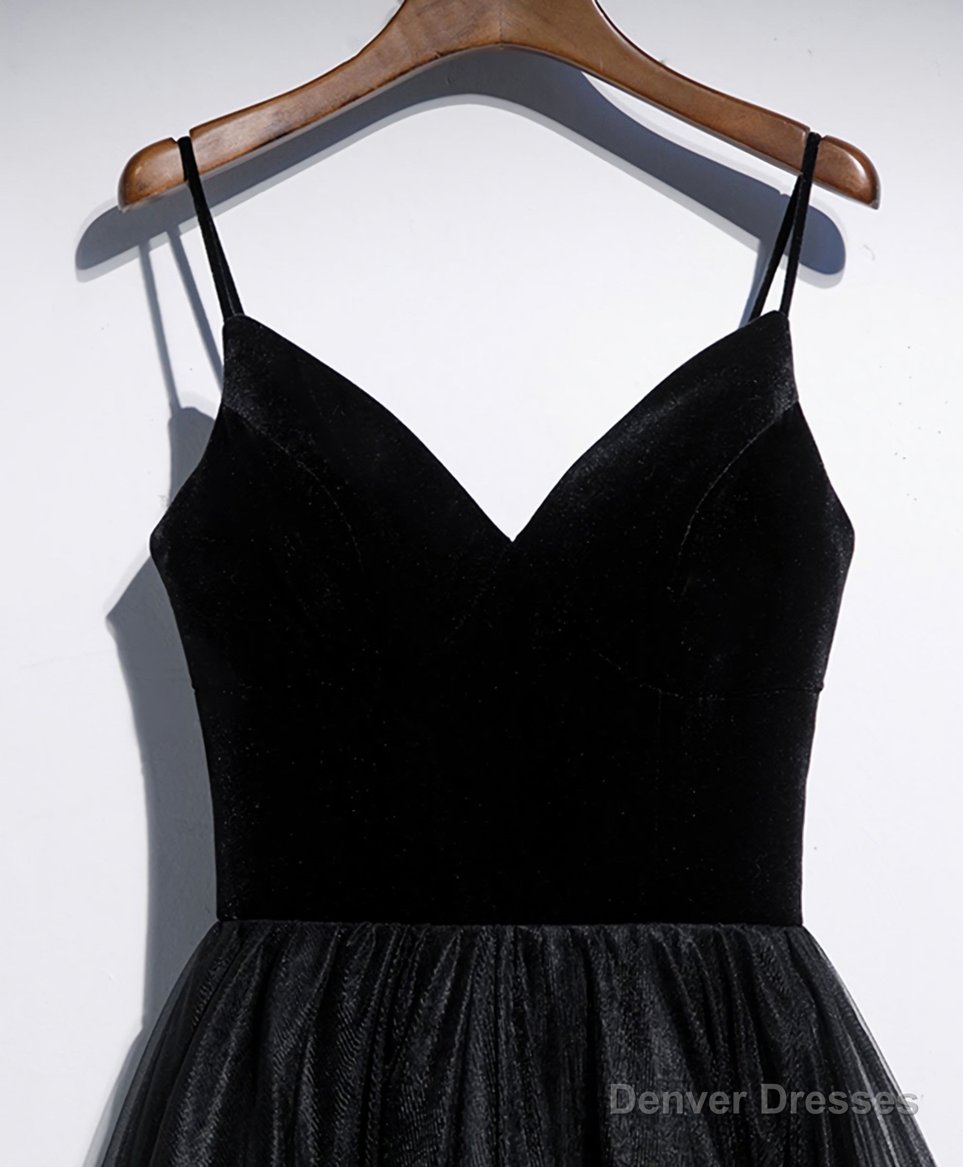 Black V Neck Tulle Short Prom Dress, Black Tulle Homecoming Dress