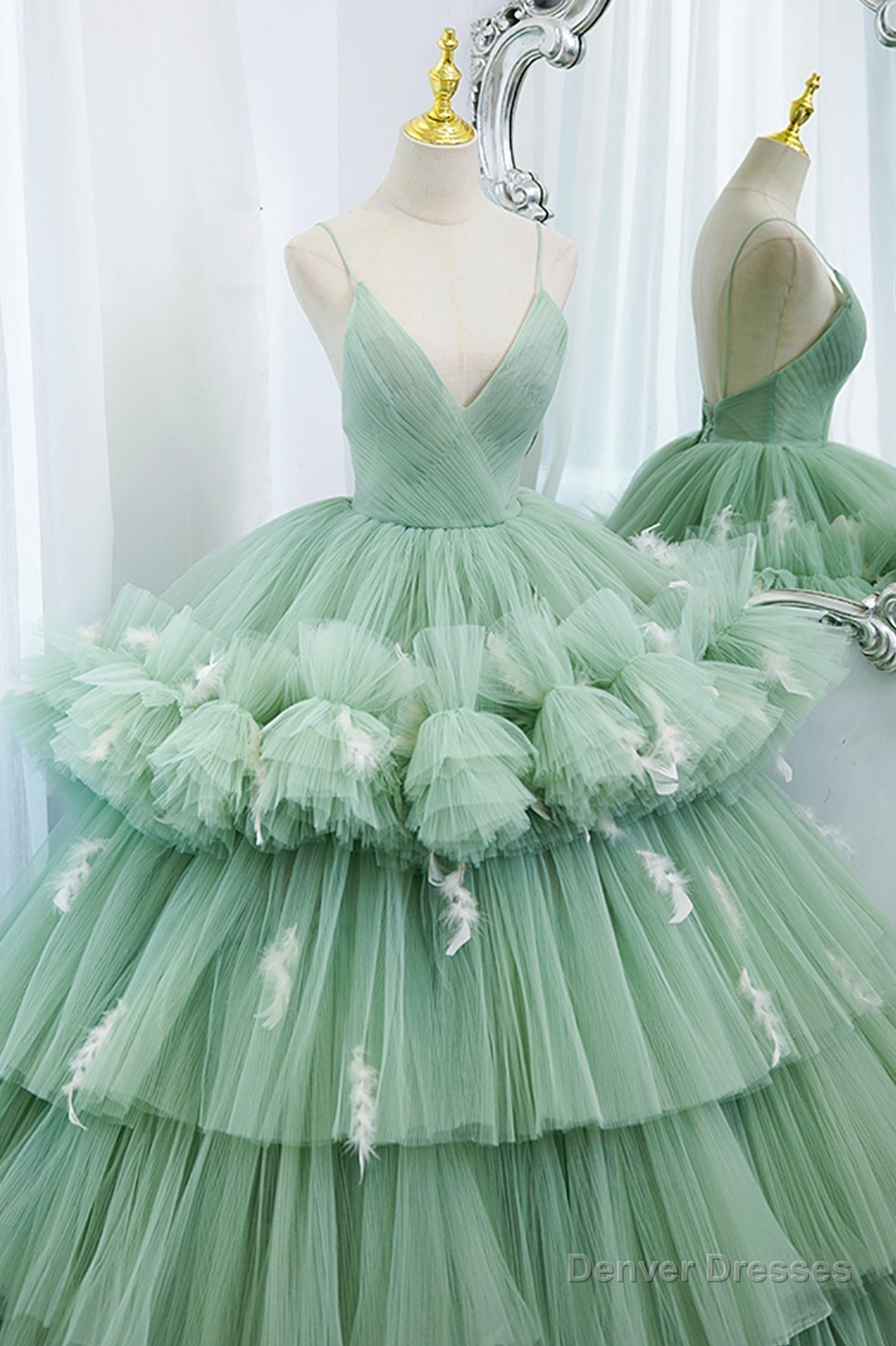 Green V-Neck Layers Tulle Long Ball Gown, A-Line Formal Gown Secondary image