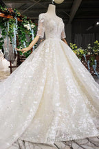 Luxury Lace Wedding Dress Scoop Half Sleeves Appliques Ball Gown