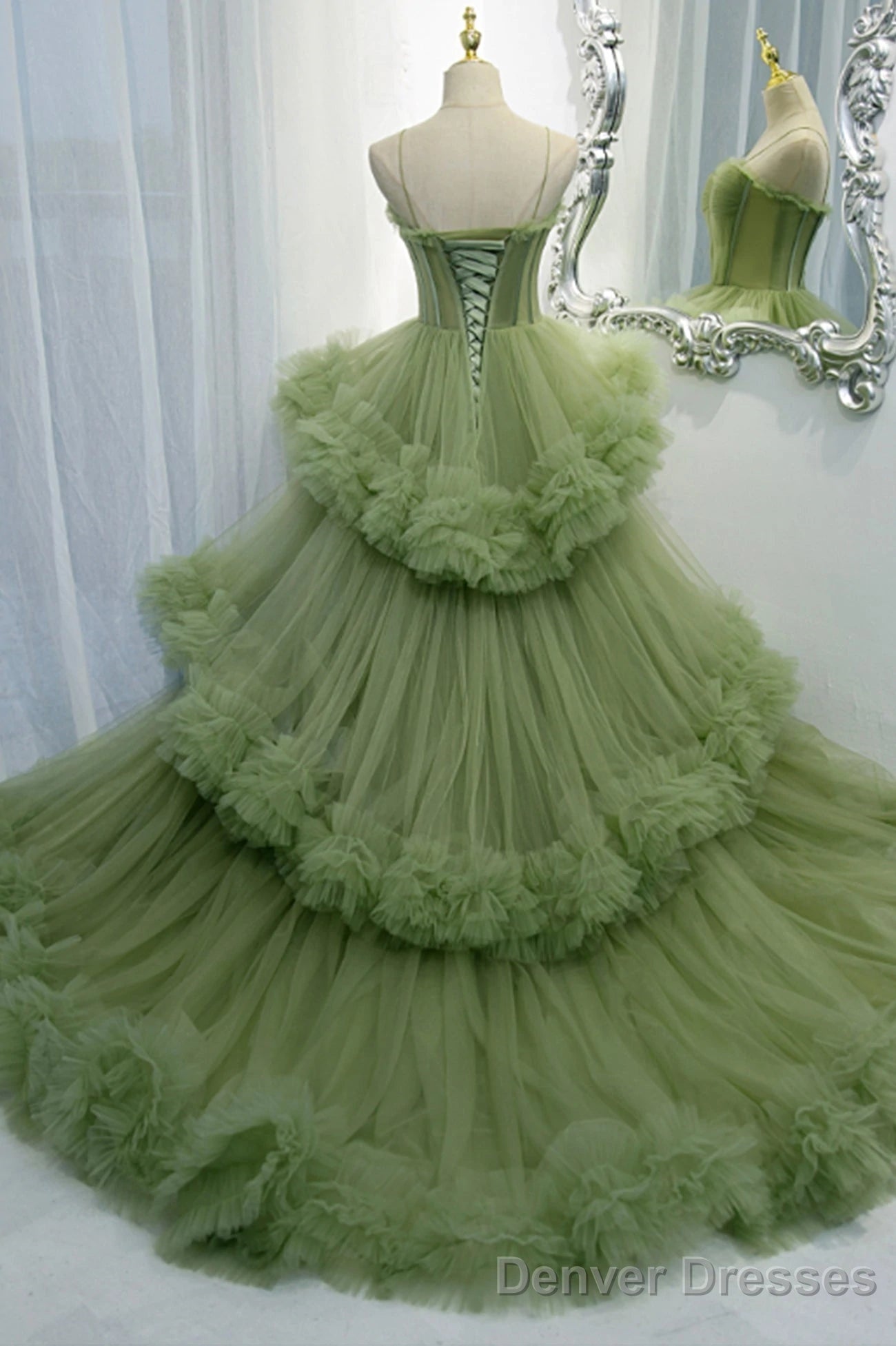 Princess Spaghetti Straps Green Tulle Long  Dress A line Tiered Formal Dress Secondary image