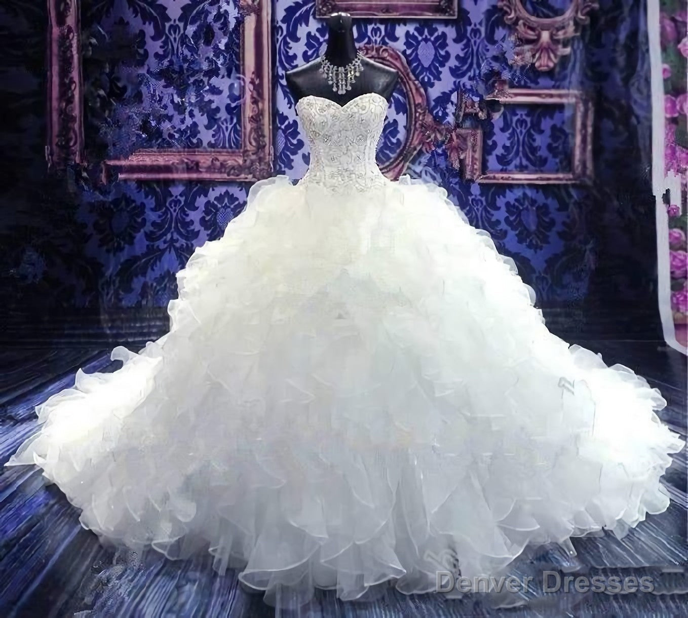 Sweetheart Beaded Multilayer Wedding Dresses Secondary image