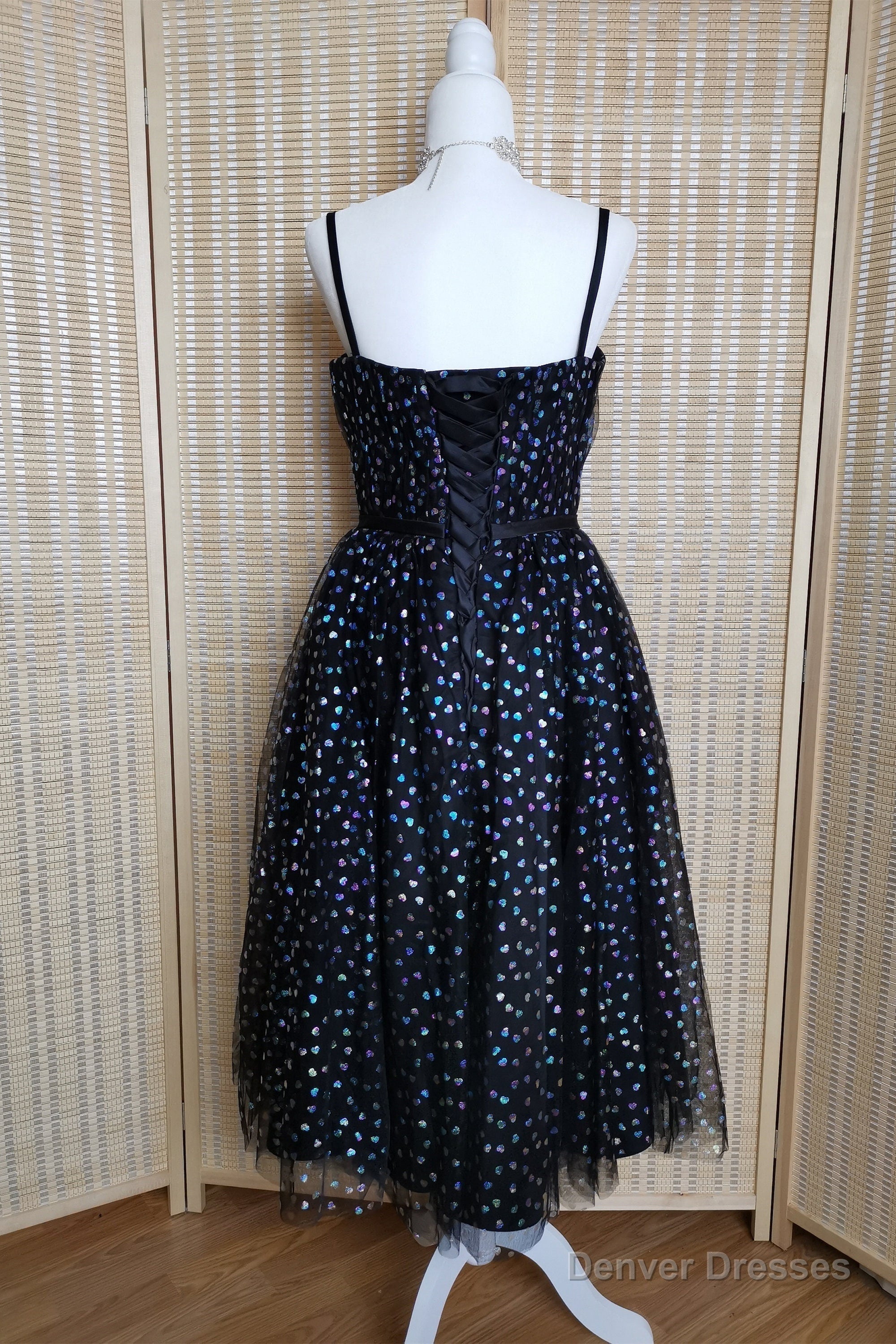 Black A-line Lace-Up Iridescent Prints Tulle Homecoming Dress