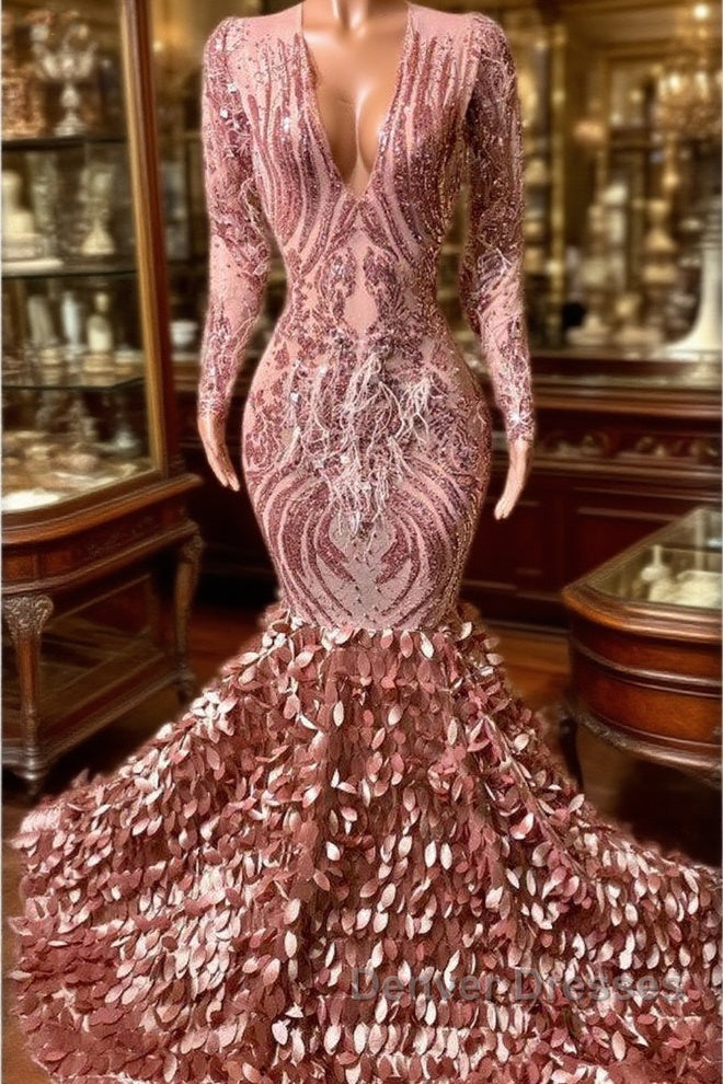 Elegant Long Mermaid V-neck Appliques Lace Prom Dress with Sleeves Main image