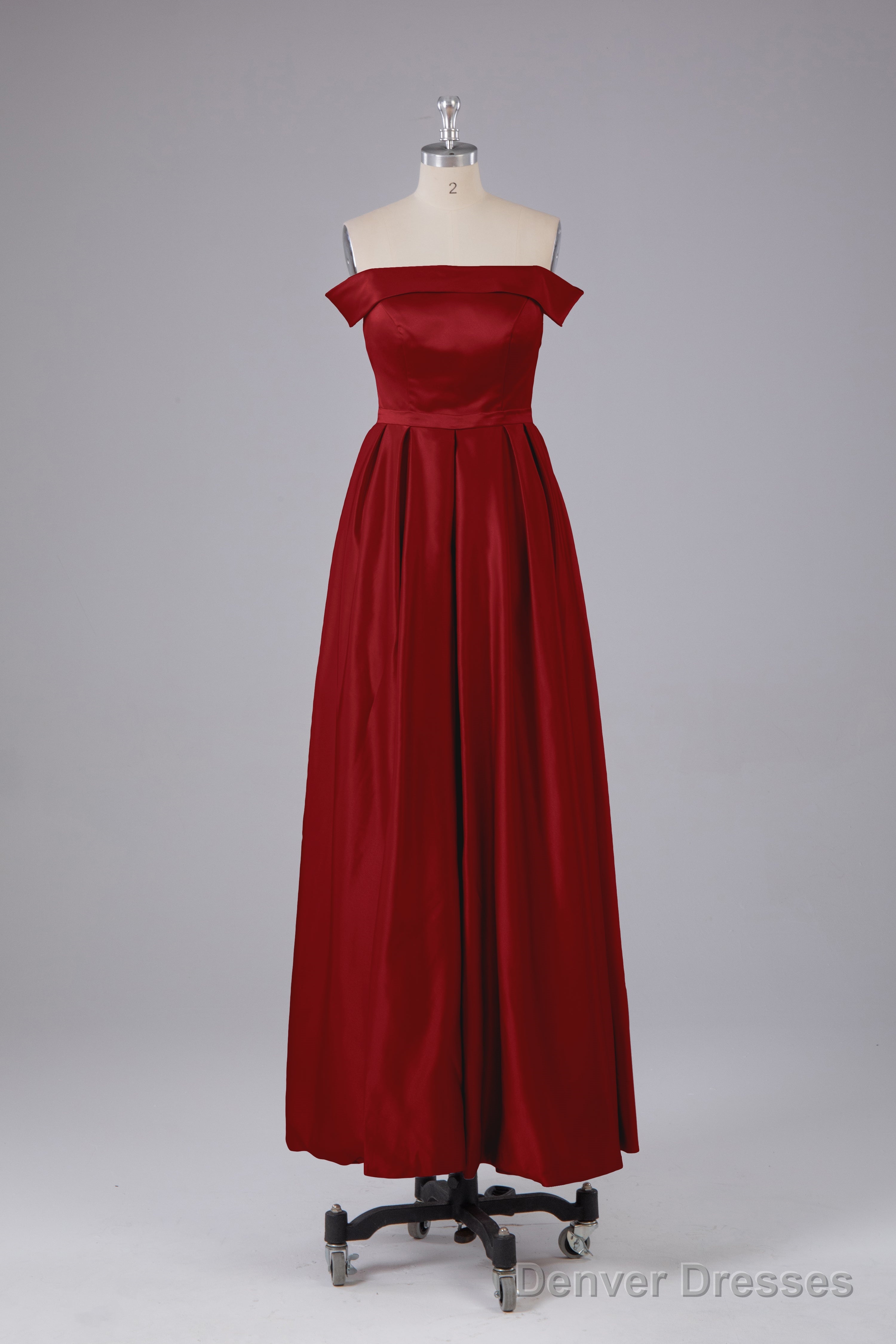 Elegant Off the Shoulder Satin Bridesmaid Dresses Secondary image