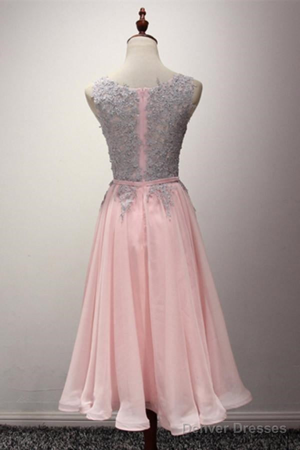 A-Line Appliques Ribbons Scoop Knee-Length Homecoming Dress Secondary image