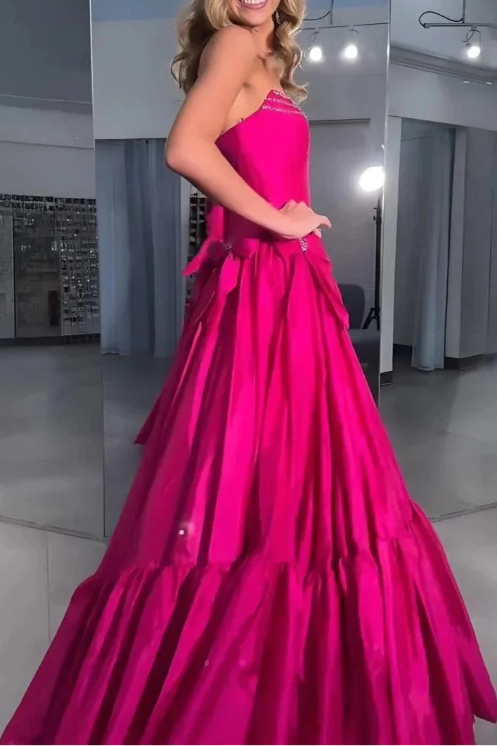 A-Line Black Scoop Neck Satin Long Prom Dress With Bow Knots