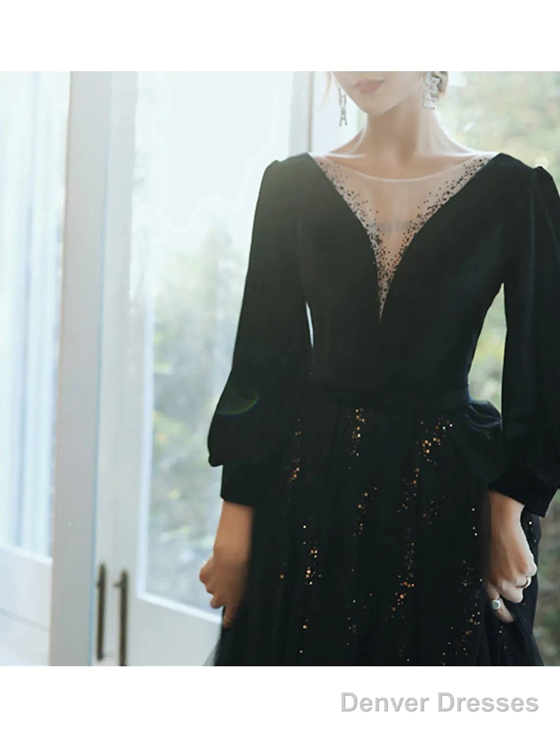 A-Line Bridesmaid Dress Jewel Neck Long Sleeve Elegant Floor Length Tulle / Velvet With Sequin / Bandage