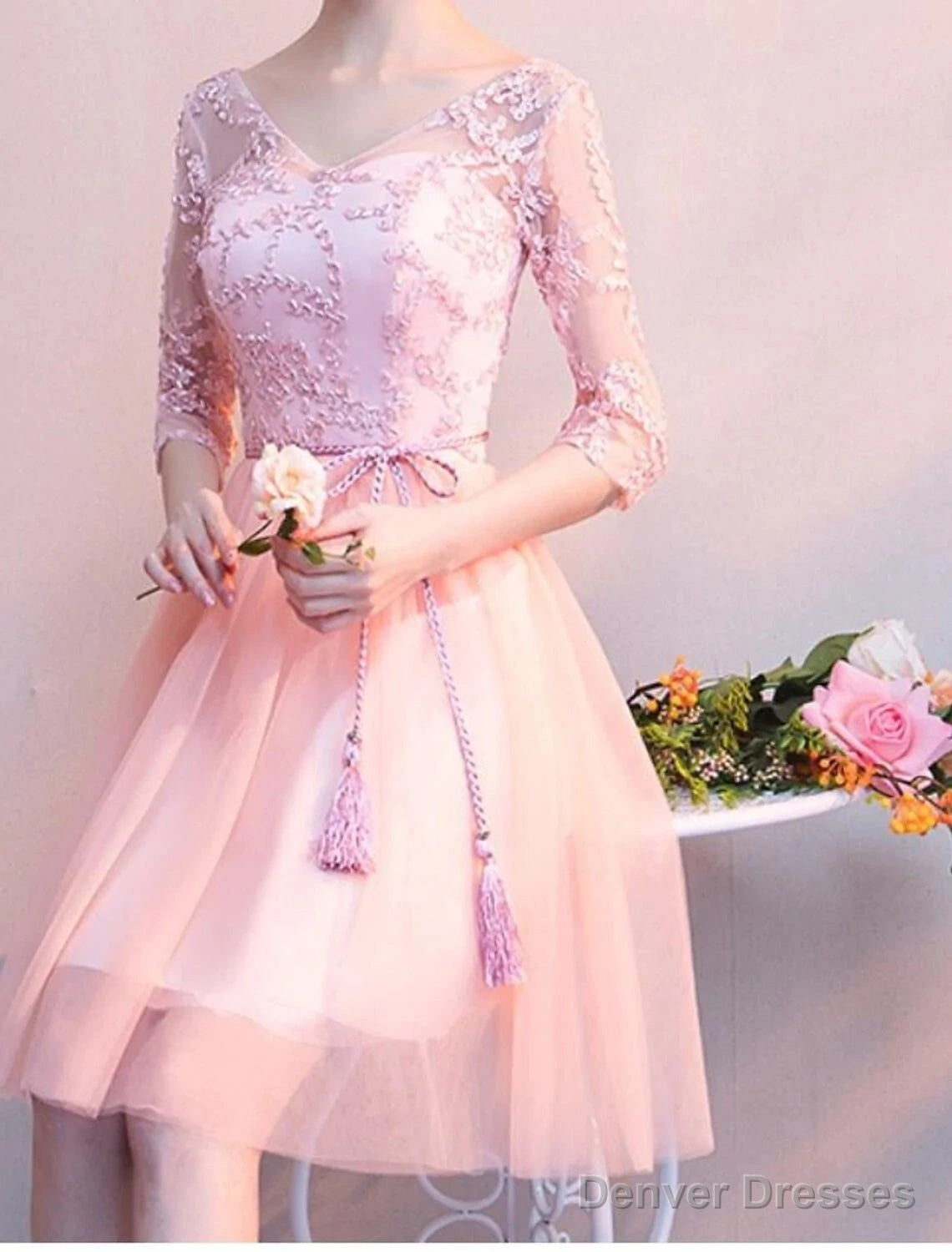 A-Line Bridesmaid Dress V Neck Half Sleeve Beautiful Back Knee Length Lace / Tulle With Appliques Secondary image