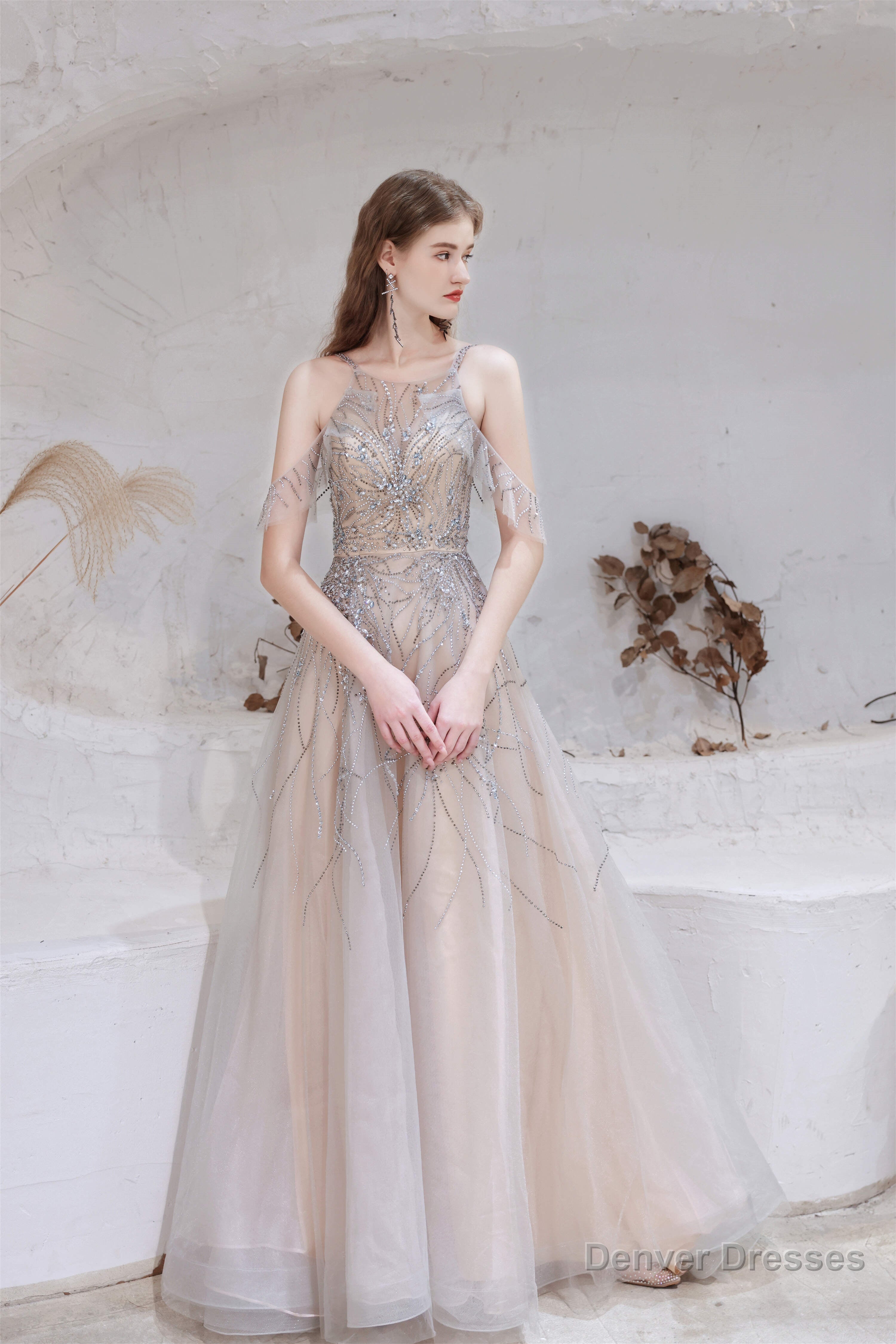 A-Line Heavily Beading Tulle Prom Dresses Main image