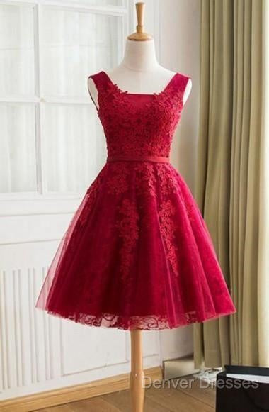 A-Line Knee-Length Red Tulle Homecoming Dress With Appliques