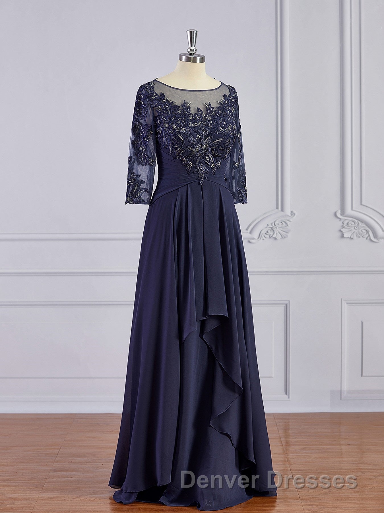 A-Line/Princess Bateau Floor-Length Chiffon Mother of the Bride Dress With Appliques Lace