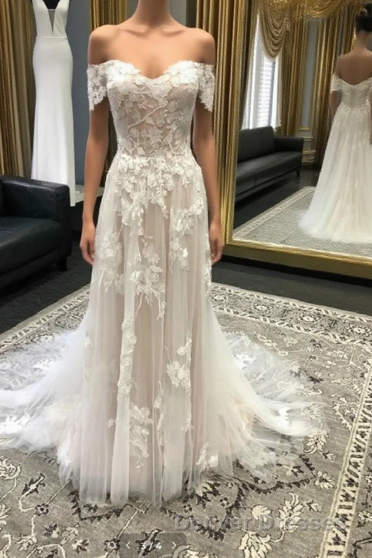 A-Line/Princess Off-the-Shoulder Court Train Tulle Wedding Dress With Appliques Lace Main image
