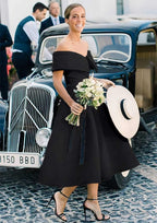 A-line/Princess Off-the-Shoulder Sleeveless Tea-Length Satin Bridesmaid Dresses With Low Back