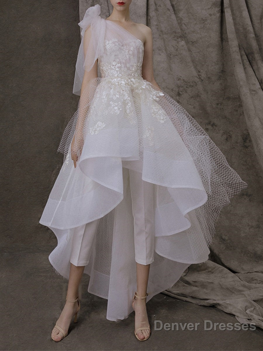 A-Line/Princess One-Shoulder Asymmetrical Tulle Wedding Dresses With Appliques Lace Main image