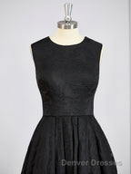 A-Line/Princess Scoop Asymmetrical Lace Mother of the Bride Dress With Applique