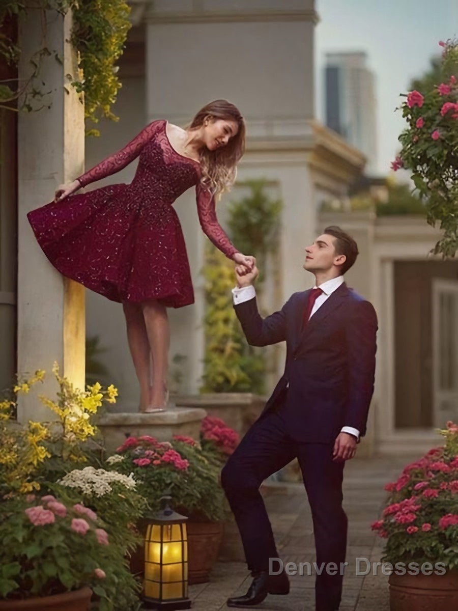 A-Line/Princess Scoop Short/Mini Lace Homecoming Dresses With Sequin Secondary image