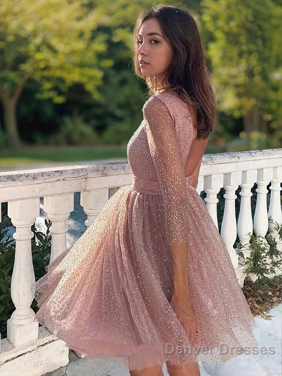 A-Line/Princess Scoop Short/Mini Sequins Homecoming Dresses Secondary image
