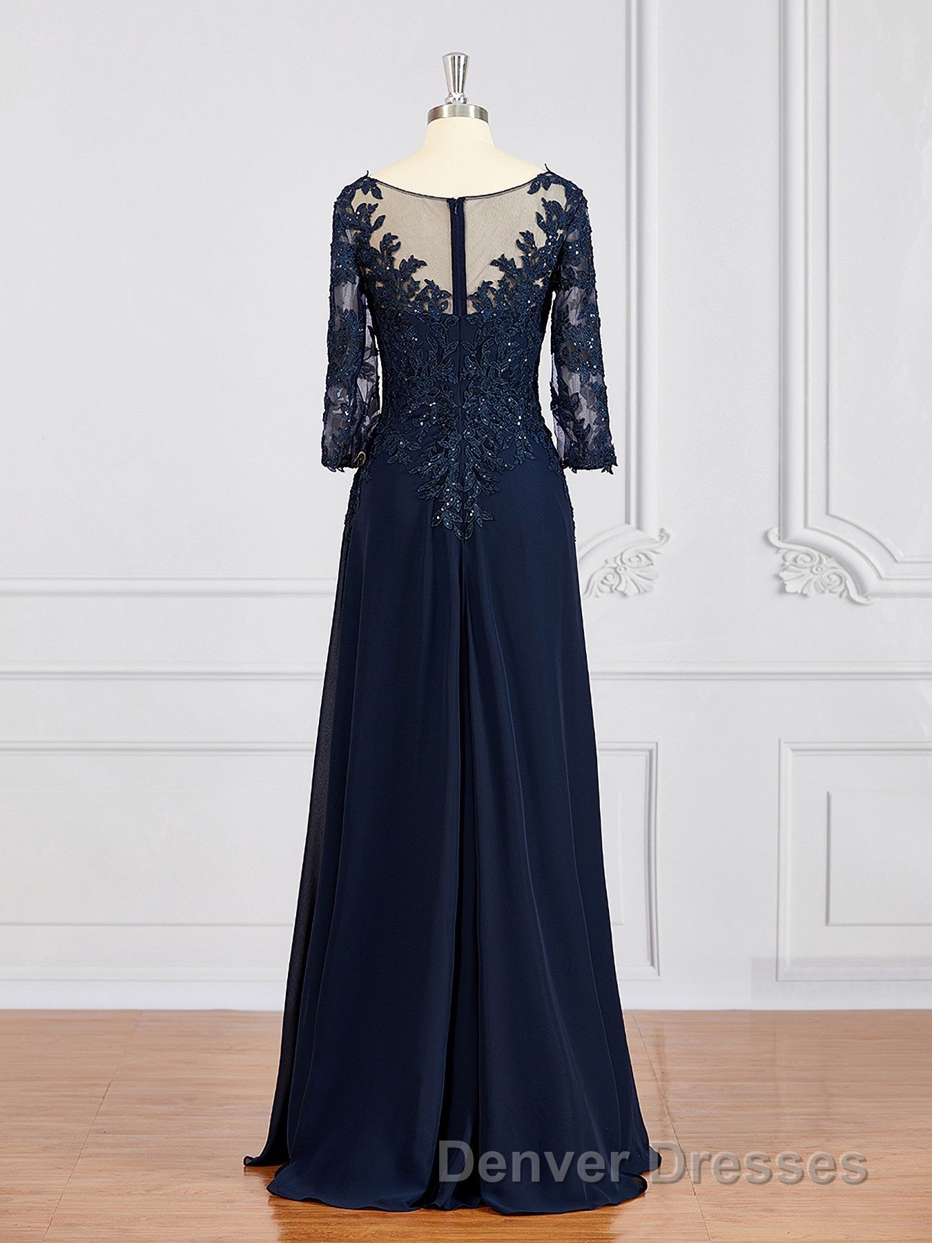 A-Line/Princess V-neck Chiffon Floor-Length Mother of the Bride Dress With Appliques Lace