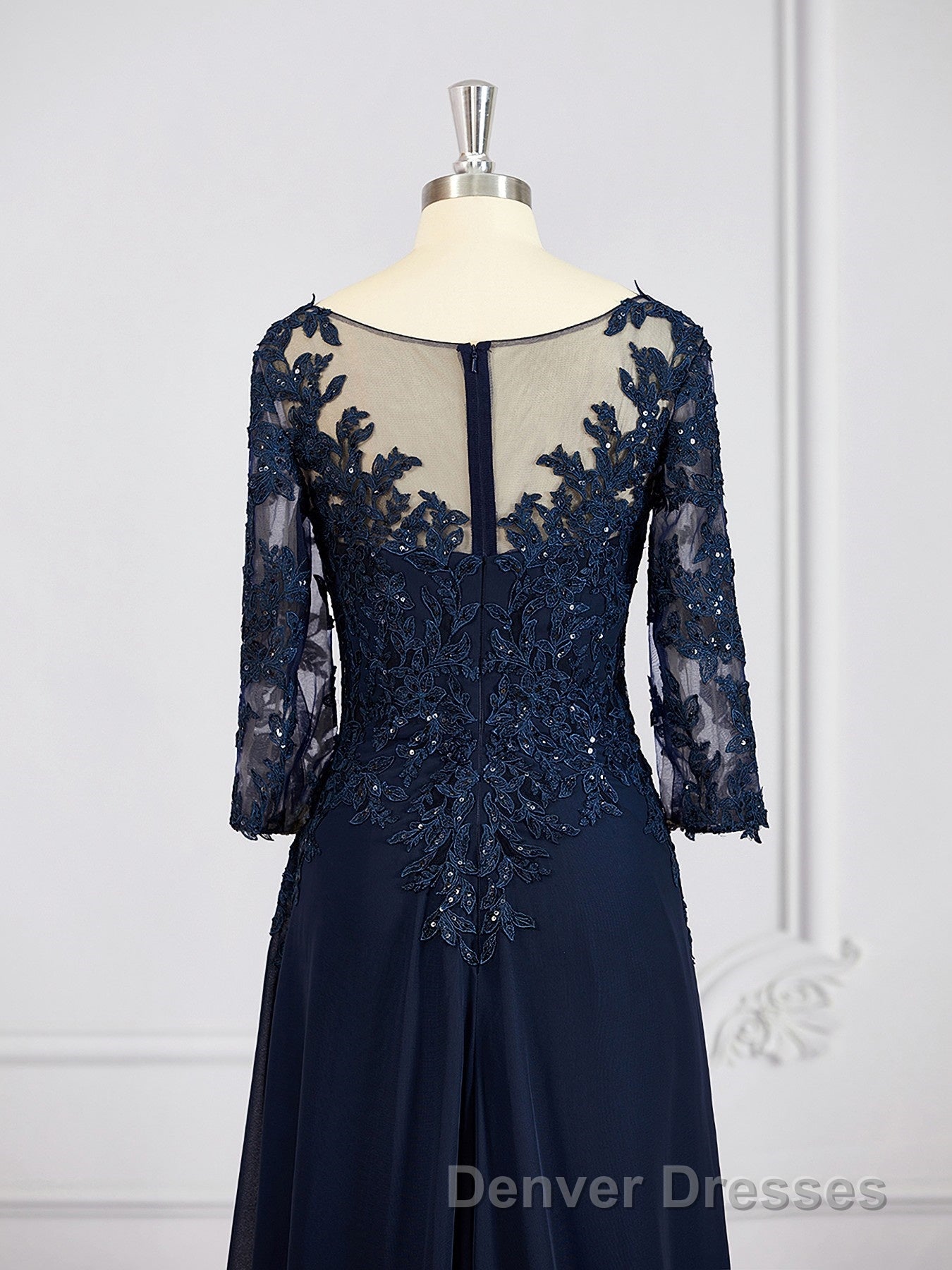 A-Line/Princess V-neck Chiffon Floor-Length Mother of the Bride Dress With Appliques Lace