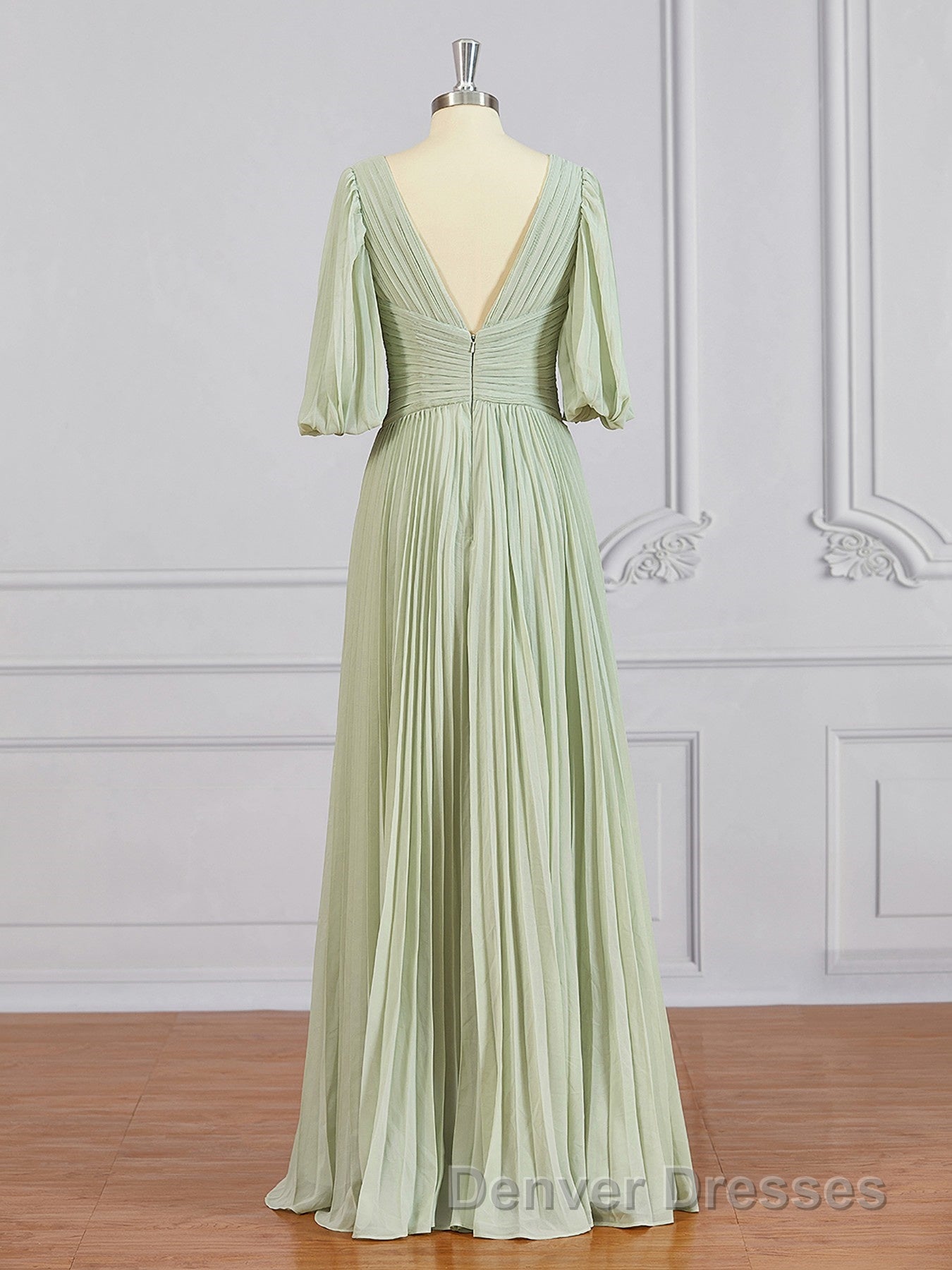 A-Line/Princess V-neck Floor-Length Chiffon Mother of the Bride Dress