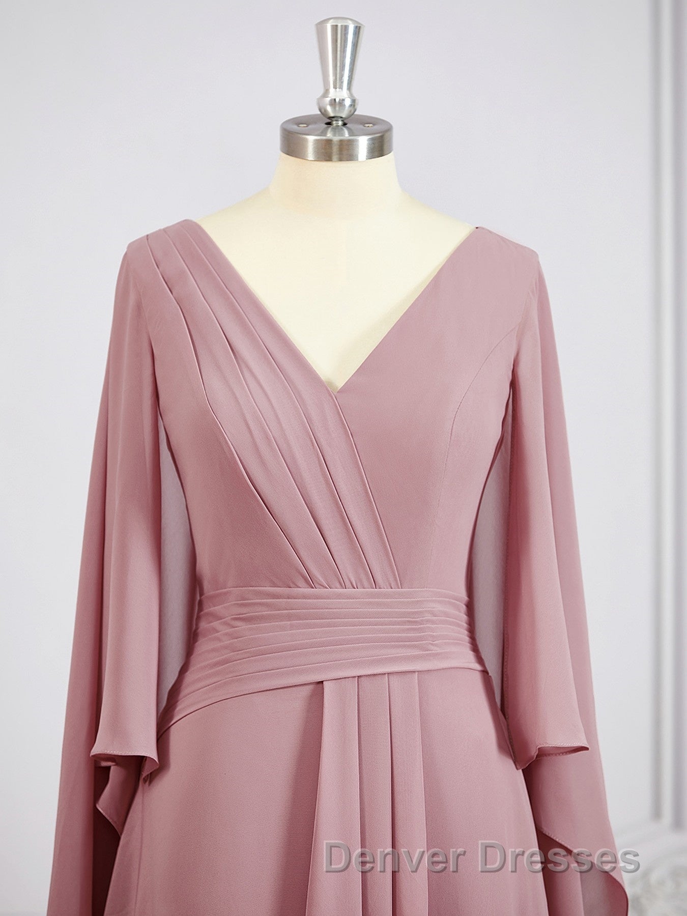 A-Line/Princess V-neck Floor-Length Chiffon Mother of the Bride Dress Secondary image