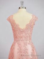 A-Line/Princess V-neck Floor-Length Tulle Mother of the Bride Dress With Appliques Lace
