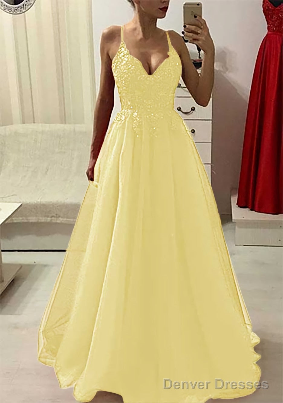 A-line/Princess V Neck Sleeveless Long/Floor-Length Prom Dresses With Appliqued Beading