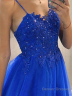 A-Line/Princess V-neck Sweep Train Tulle Prom Dresses With Appliques Lace