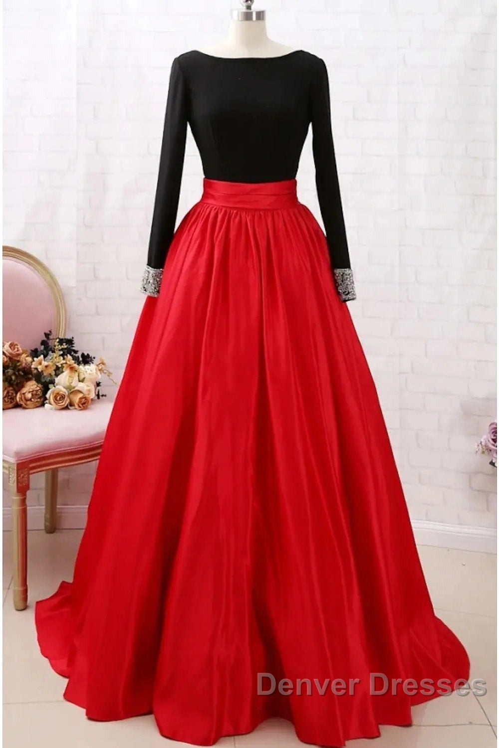 A-Line Prom Dress Dress Party Wear Long Sleeve Satin With Pleats Secondary image