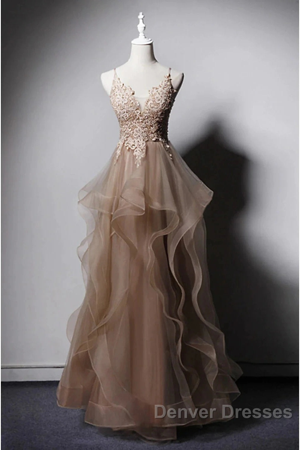 A-Line Prom Dress Open Back Dress Formal Wedding Party Floor Length Sleeveless Spaghetti Strap Lace With Ruffles Appliques