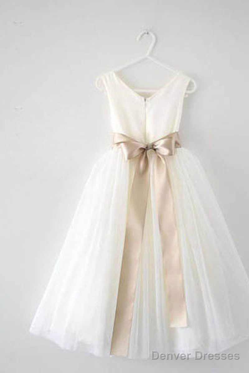 A-Line Scoop Neck Short/Mini Tulle Prom Dresses With Tie Secondary image