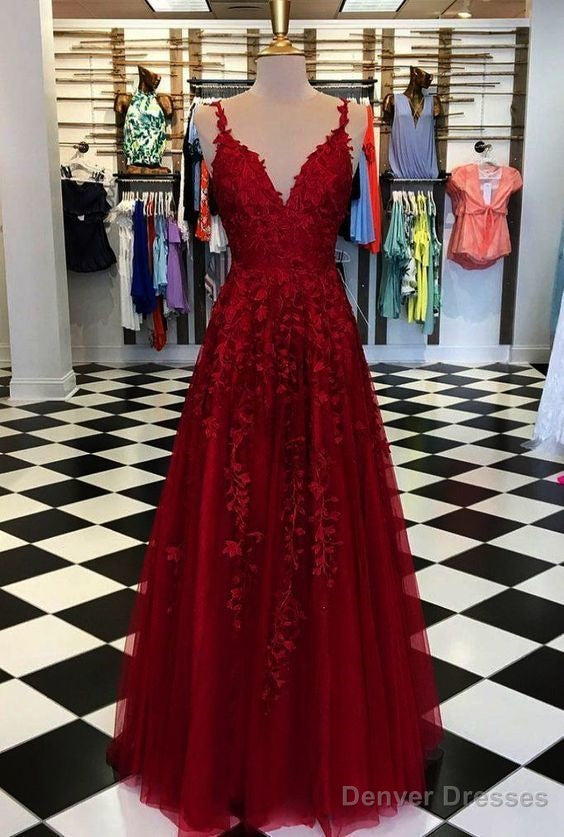 A-Line Spaghetti Straps V Neck Lace Prom Dress Main image