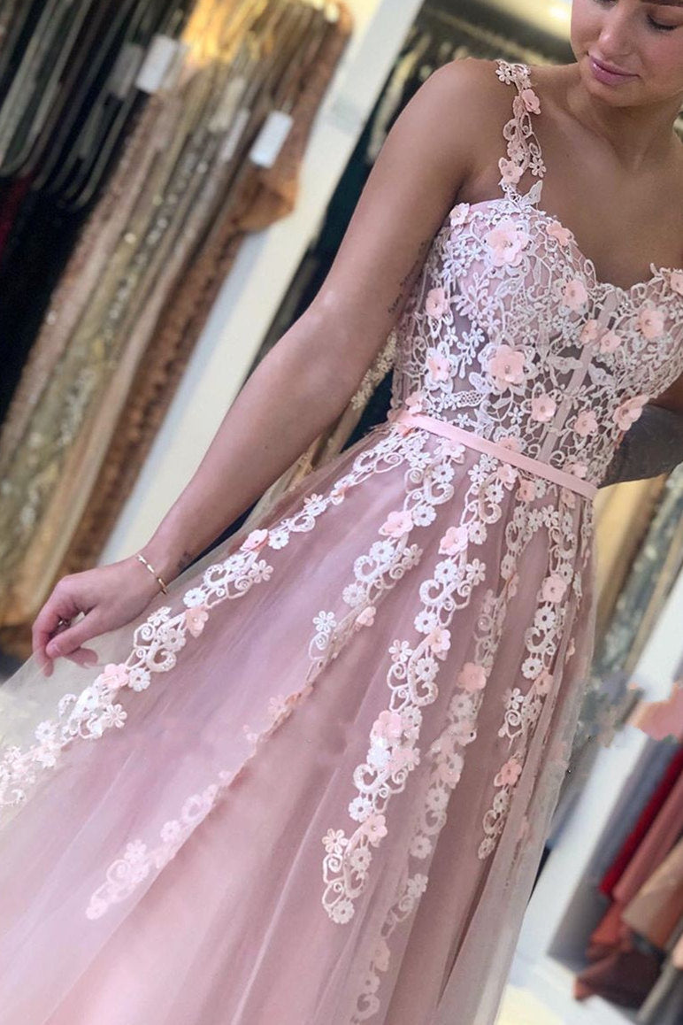 A-Line Sweetheart Floor-Length Sleeveless Backless Lace Applique Prom Dress
