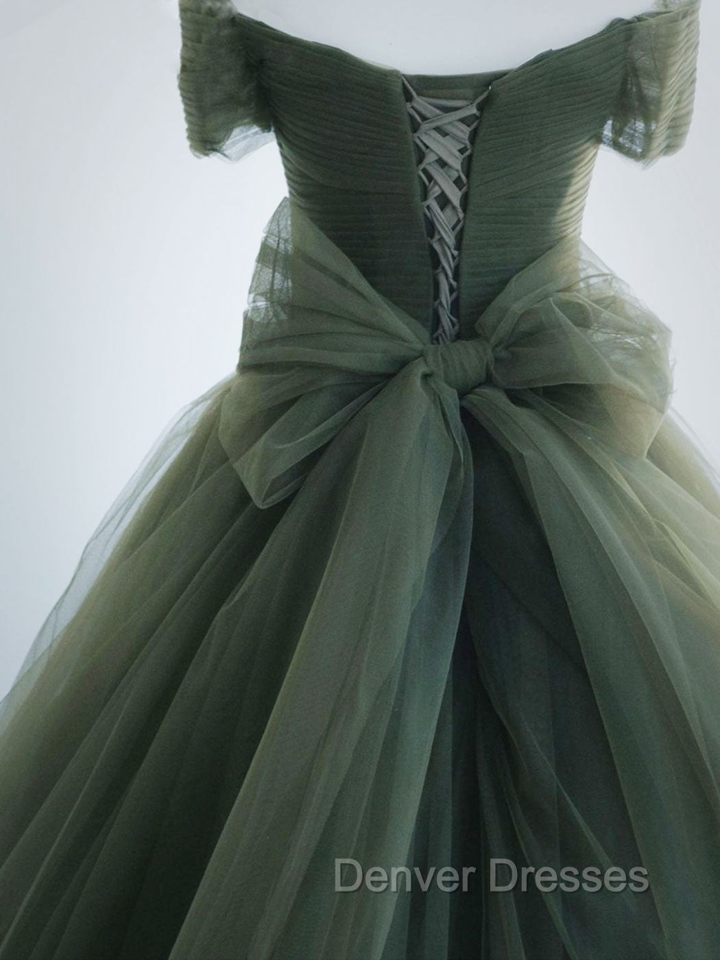 A-Line Sweetheart Neck Green Long Prom Dress, Sweep Train Green Formal Dress
