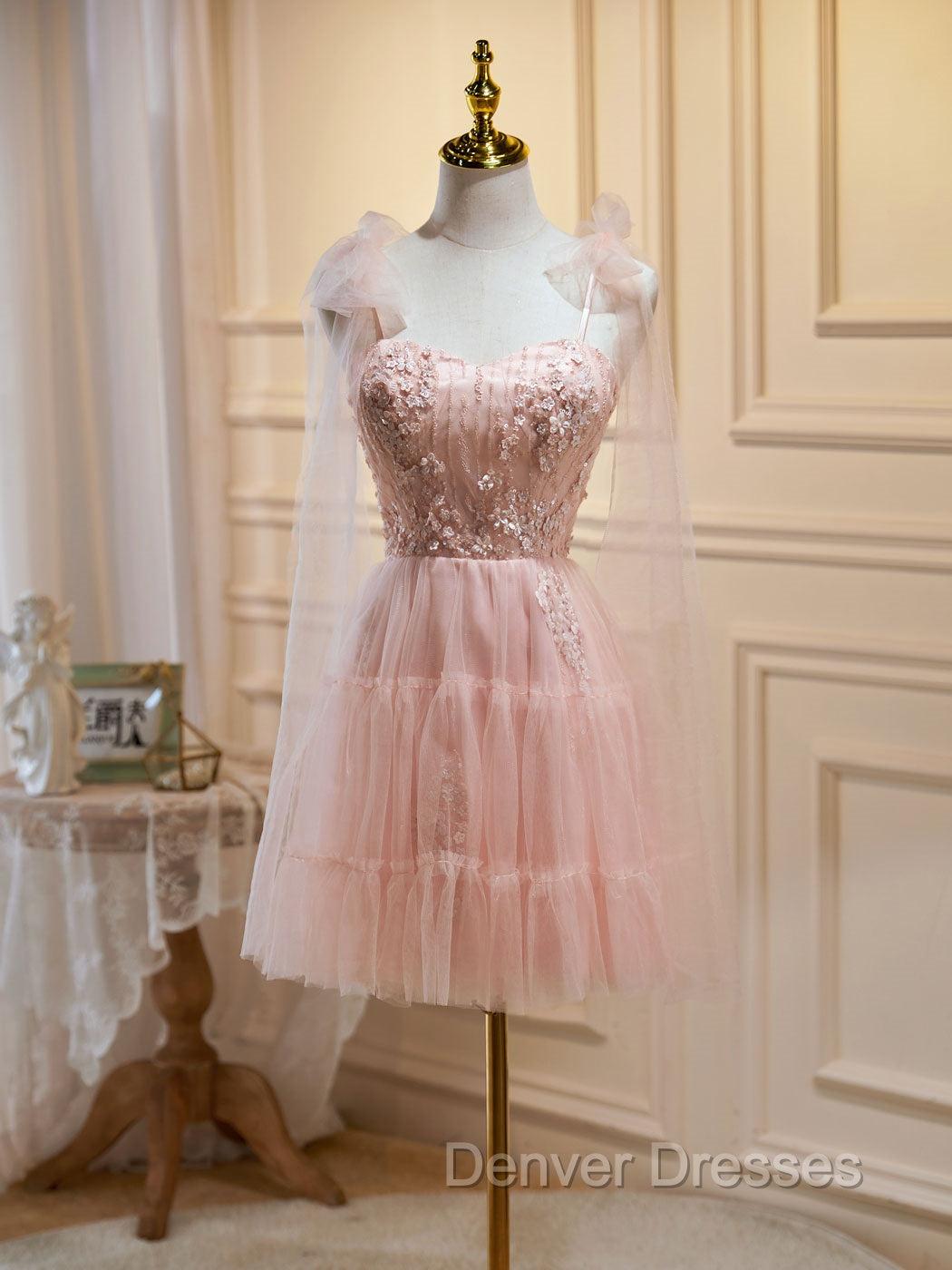 A Line Sweetheart Neck Pink Short Prom Dress, Formal Puffy Pink Homecoming Dress with Lace Applique Beading