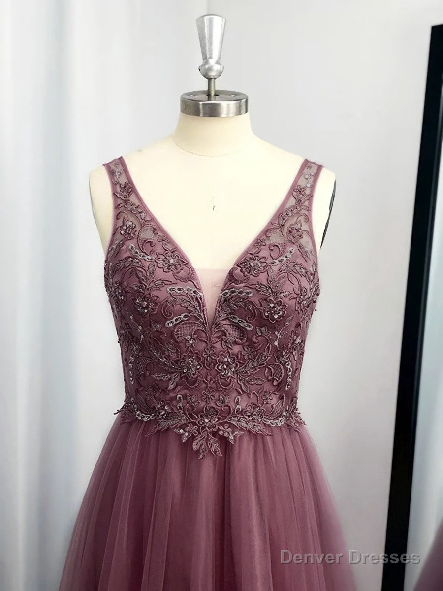 A-line V-neck Appliques Lace Floor-Length Tulle Dress