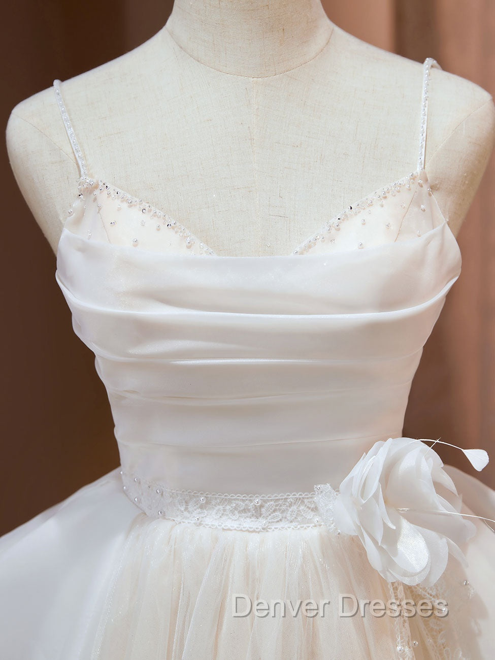 A Line V Neck Champagne Short Prom Dress, Formal Mini Gown Cute Puffy Homecoming Dress