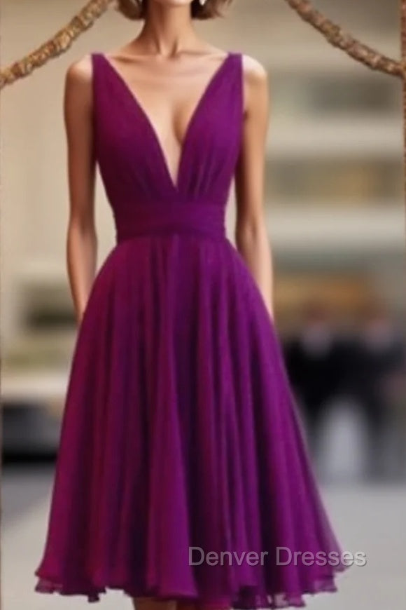 A Line V Neck Purple Sleeveless Chiffon Bridesmaid Dress Knee Length Homecoming Dress