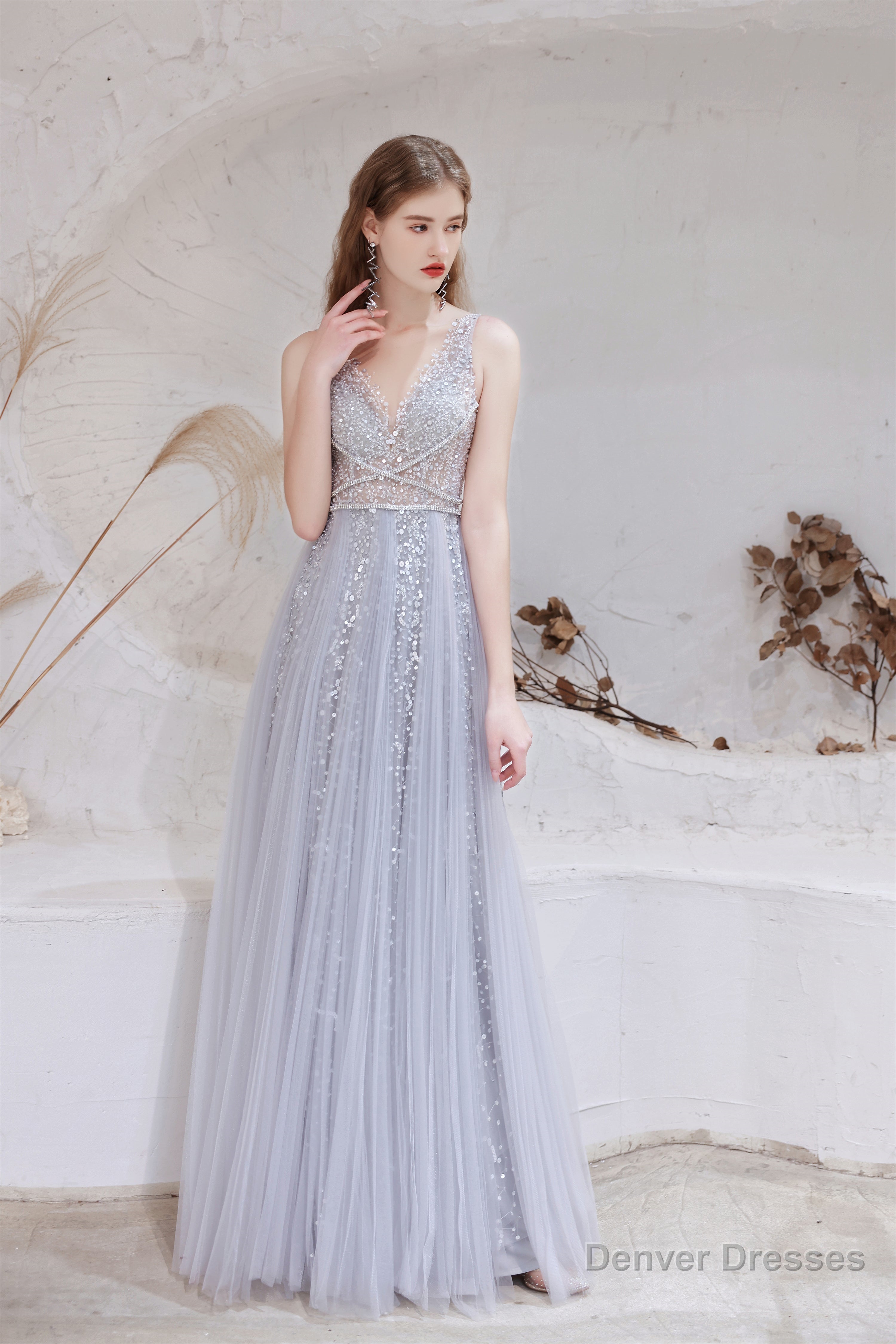 A Line V-neck Shiny Sequin Beaded Prom Dresses Secondary image
