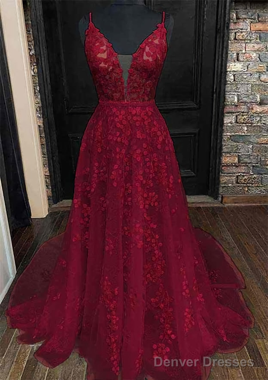 A-line V Neck Sleeveless Lace Court Train Prom Dresses With Pleated