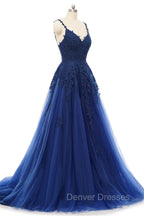 A-line V-neck Spaghetti strap Floor-length Sleeveless Backless Appliques Lace Elegant Prom Dress