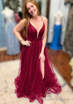 A-line V Neck Spaghetti Straps Court Train Tulle Prom Dresses With Split