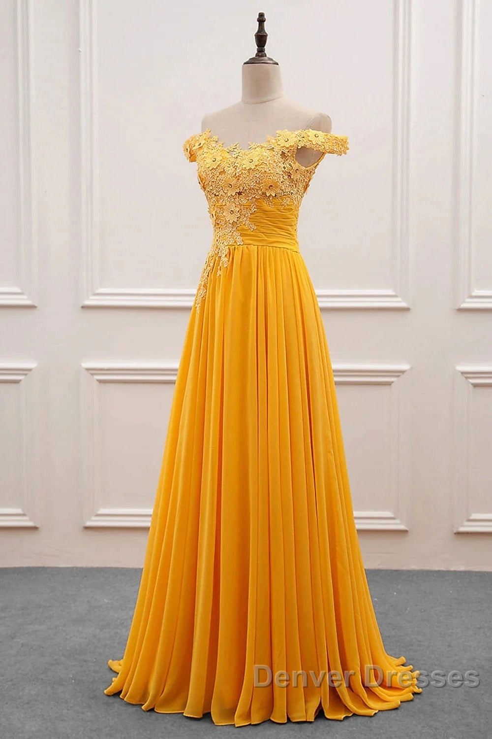 A-Line Wedding Guest Dress Floral Dress Prom Wedding Party Sweep / Brush Train Sleeveless Off Shoulder Chiffon With Appliques