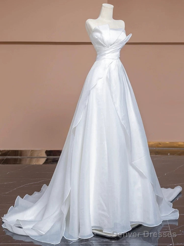 Aesthetic Ball Gown Strapless White Long Wedding Dresses Brides Dress Secondary image